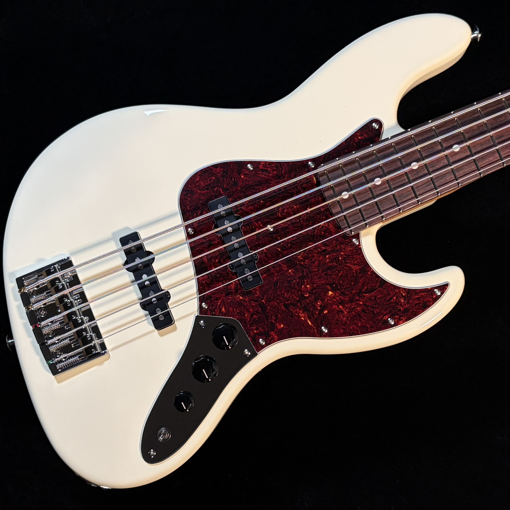 Black SmokerSTD BETA-J5 XL Vintage White