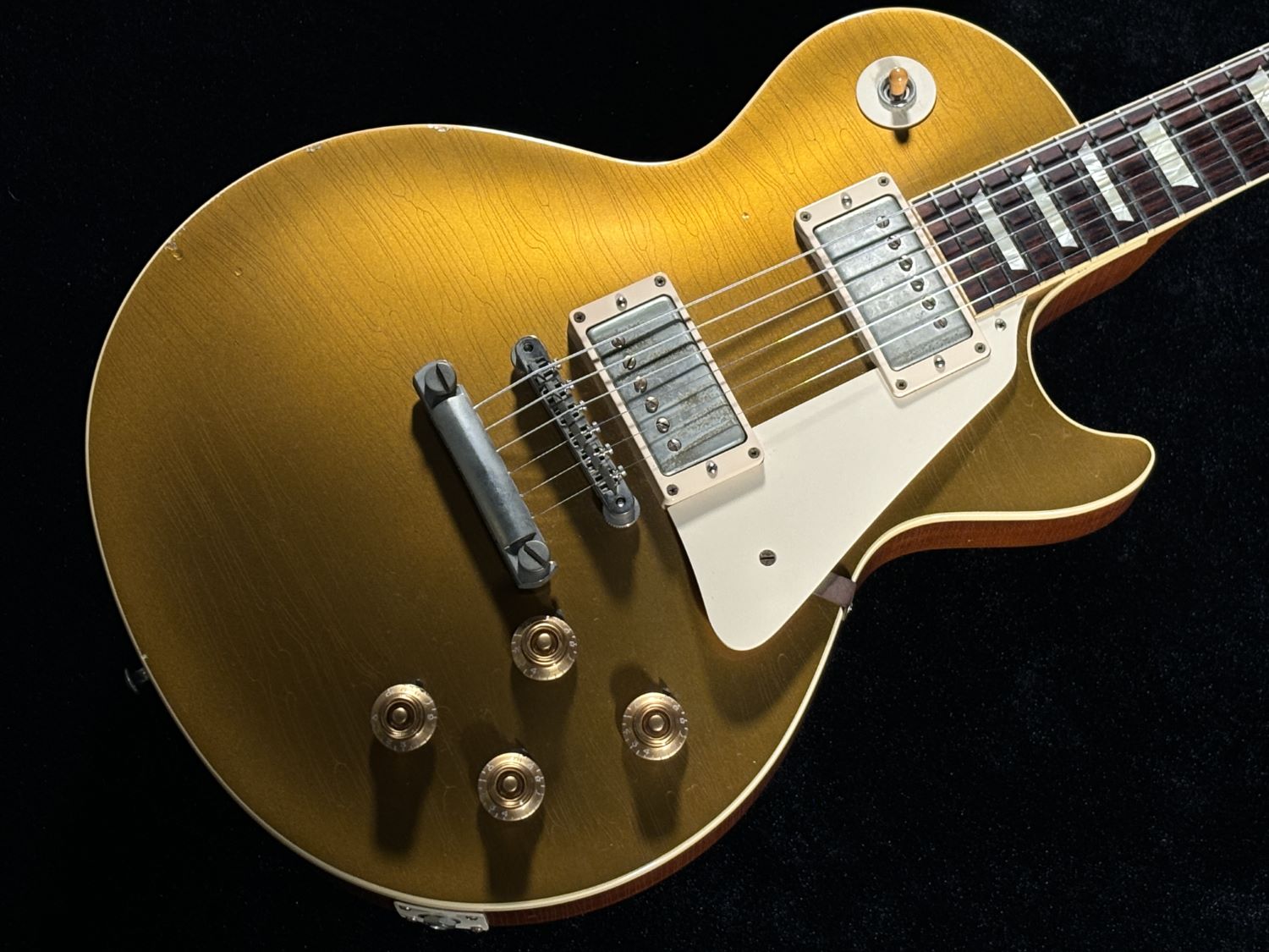 Gibson Custom ShopHistoric Collection 1957 Les Paul Standard Reissue Gold Top Murphy Aged Lower Logo