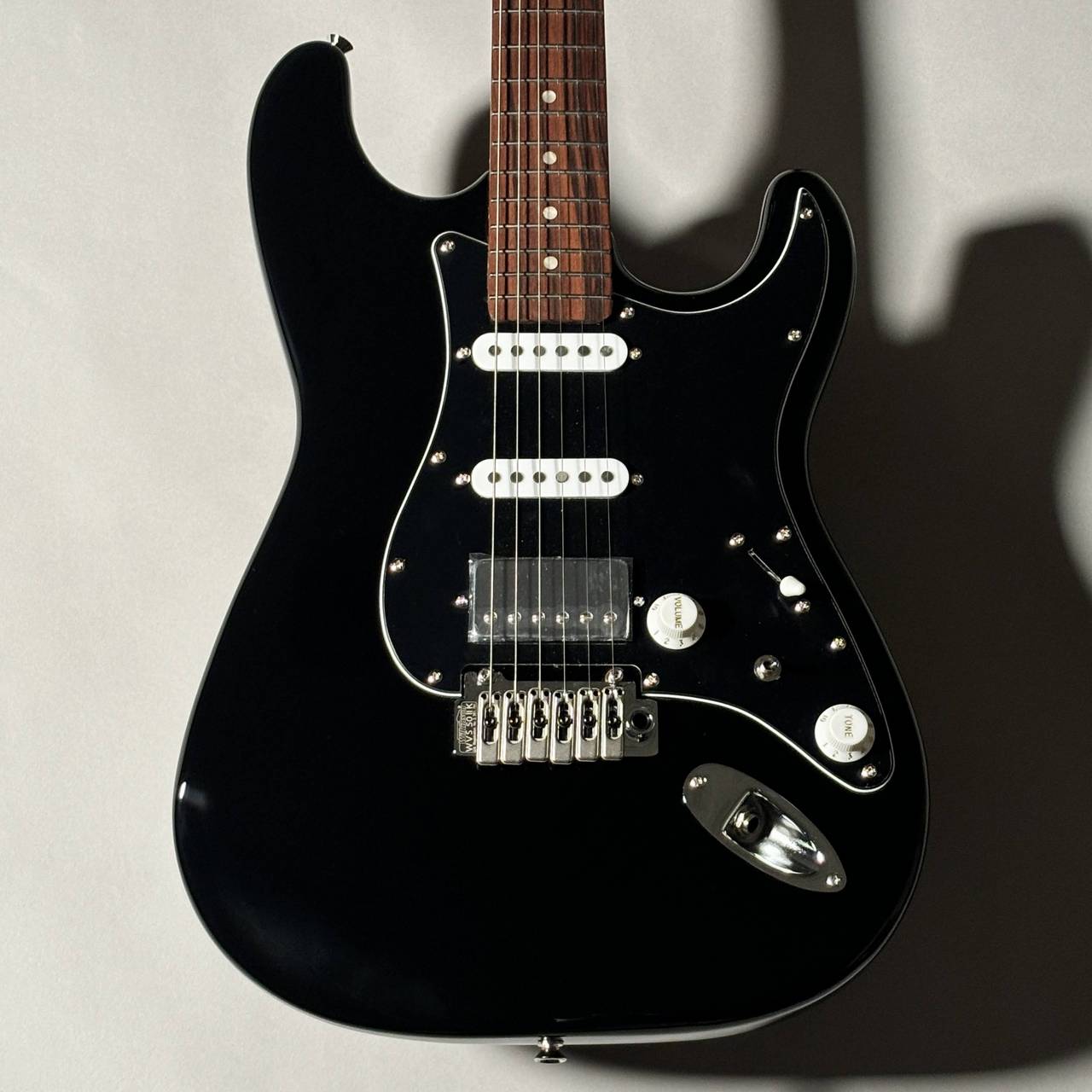 HISTORYHST/SSH-Performance Black