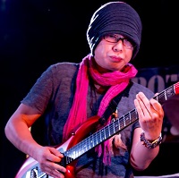 【アコースティックギター教室】山根　誠一郎