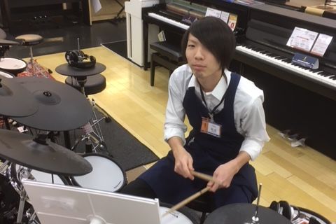 スタッフ写真 ドラム、ドラムアクセサリー 矢立