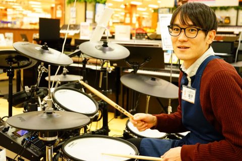 ギターアドバイザー菊野　慎太郎（きくの　しんたろう）