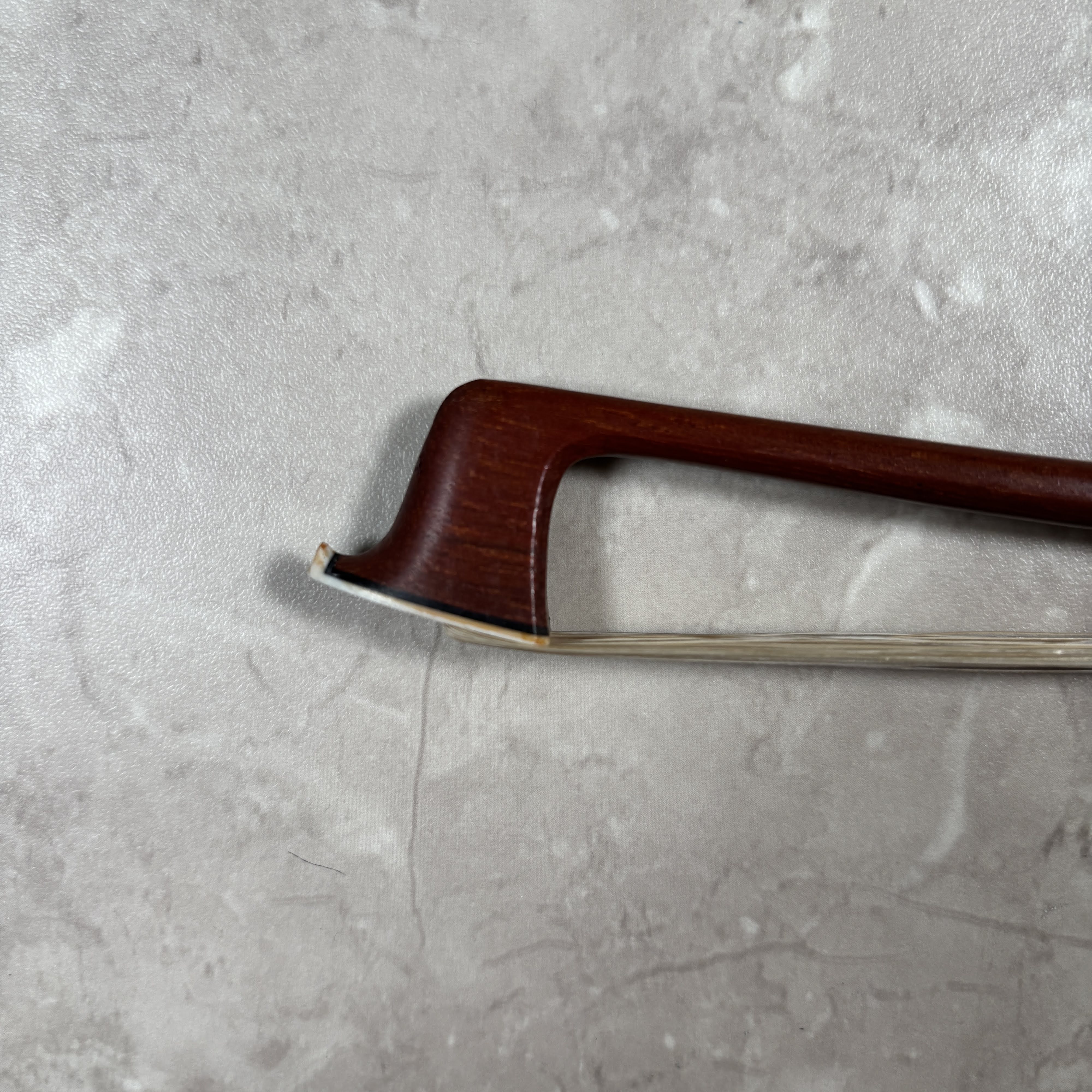 バイオリン弓　カルロジョルダーノBV-101 4/4