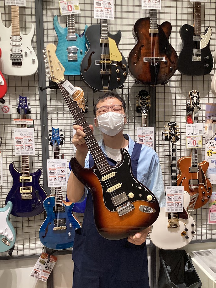 皆様！こんにちは！こんばんは！島村楽器イオンモール草津店！ギター中毒者のアドバイザー鵜川です！今回はスリムなボディで取り回しが良く材にも拘った逸品！HISTORY『HSE/SSH-Advanced』が入荷しました！しかも今回は2本目で前回は入荷したその日に完売してしまいました。ぜひこの機会をお見逃し […]