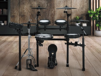 Roland V-Drumより TD-27後継機種となるTD-513が10月25日（土）発売します！草津店に入荷予定の商品ですので、ご試奏、お問合せお待ちしております。 製品特徴 1. 音源モジュール V71 と同じサウンド ・ エンジンを搭載した音源モジュール 『V51』 V51はV-Drums  […]