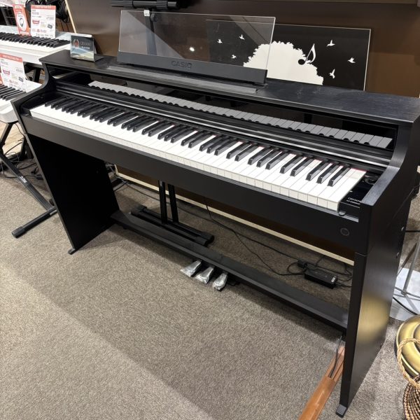 【カシオ】AP-S5000GP/S<br />
通常￥181,500(税込)<br />
→￥163,350(税込)<br />
展示品特価！イス付き！