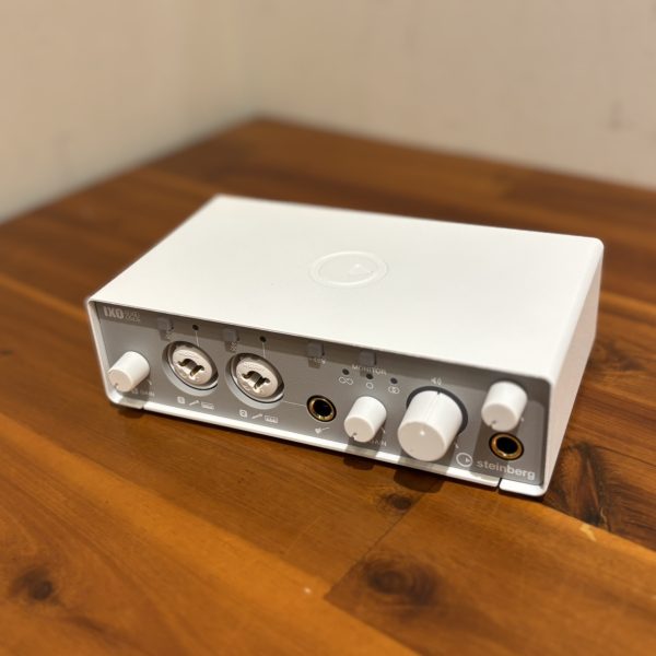 steinberg（スタインバーグ）<br />
IXO22 W<br />
通常売価￥19,800（税込）<br />
→￥17,820（税込）