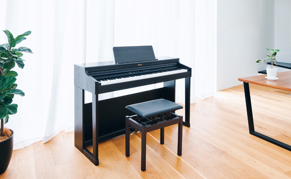電子ピアノ