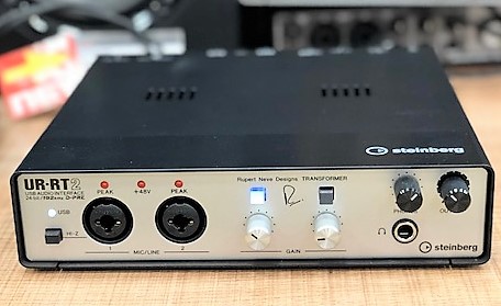 UR-RT2