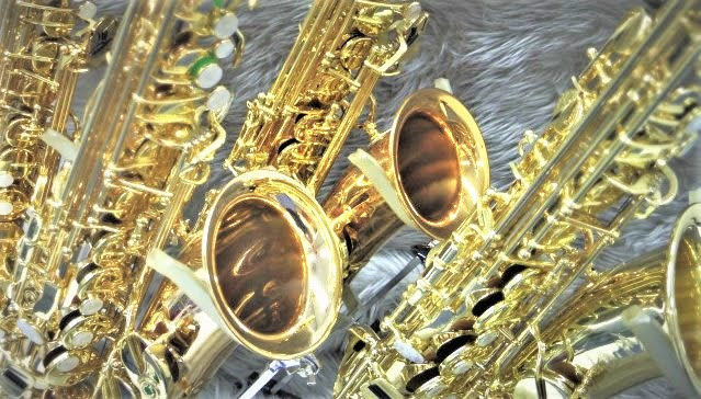 ヤナギサワアルトサックス 人気のブロンズ製の試奏ができちゃう!
