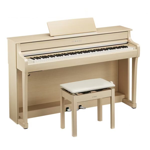 YAMAHA　SCLP-8350<br />
販売価格 ￥198,000(税込)<br />
展示販売 ￥178,200(税込)<br />
※展示モデルは釧路市・釧路町の承り<br />
<br />
電子ピアノの定番「クラビノーバ」初心者に人気のモデルです。<br />
シンプルな操作性と豊かな音色で、ピアノをはじめたい方の「最初の1台」としてご好評頂いてます。<br />
Bluetoothや多彩な練習機能で家族みんなが毎日楽しめるデジタルピアノです。