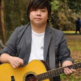 【音楽教室】歌もギターもどっちも上手くなりたい！ギター弾き語りはじめてみませんか？