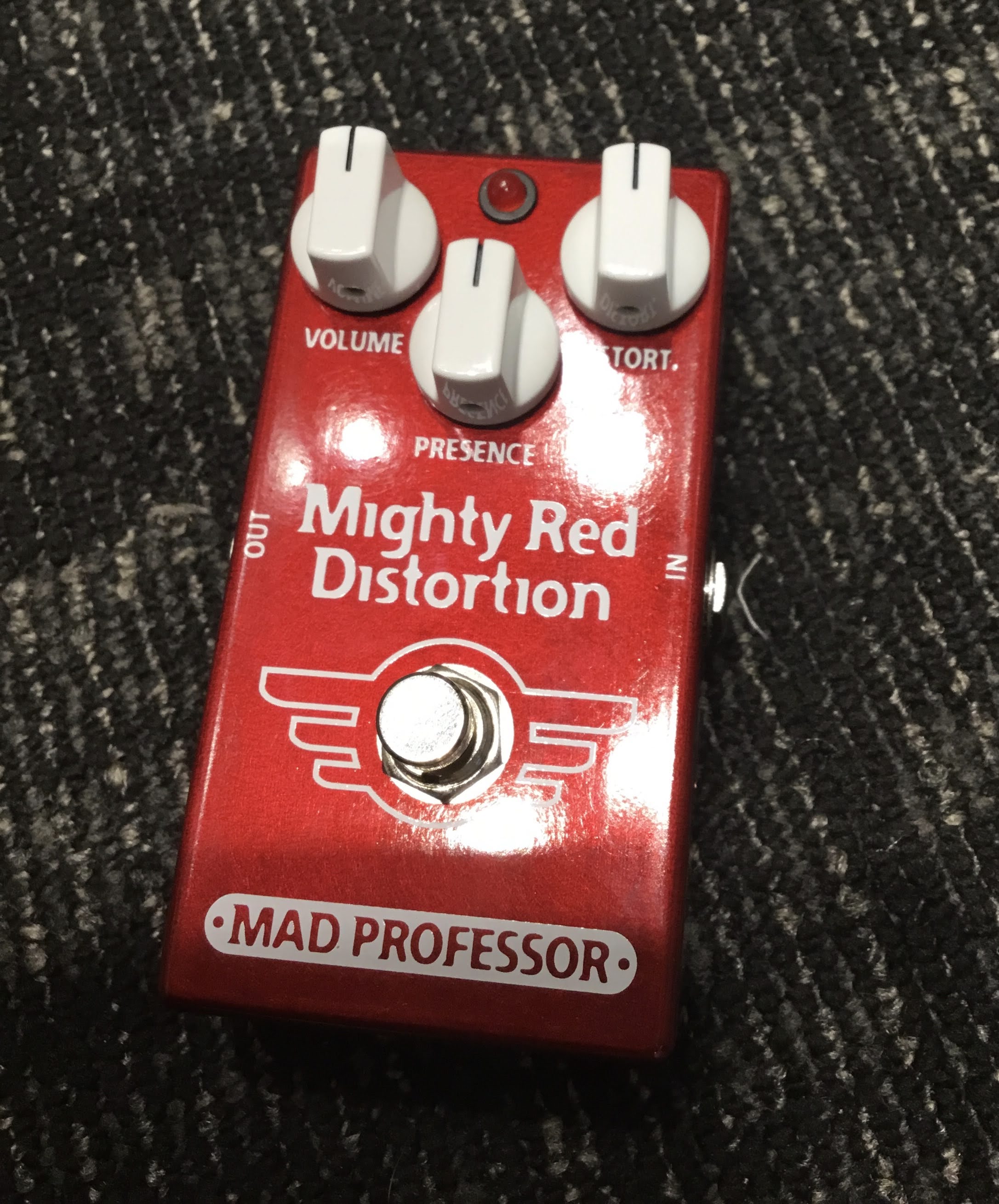 MAD PROFESSORMighty Red Distortion FAC