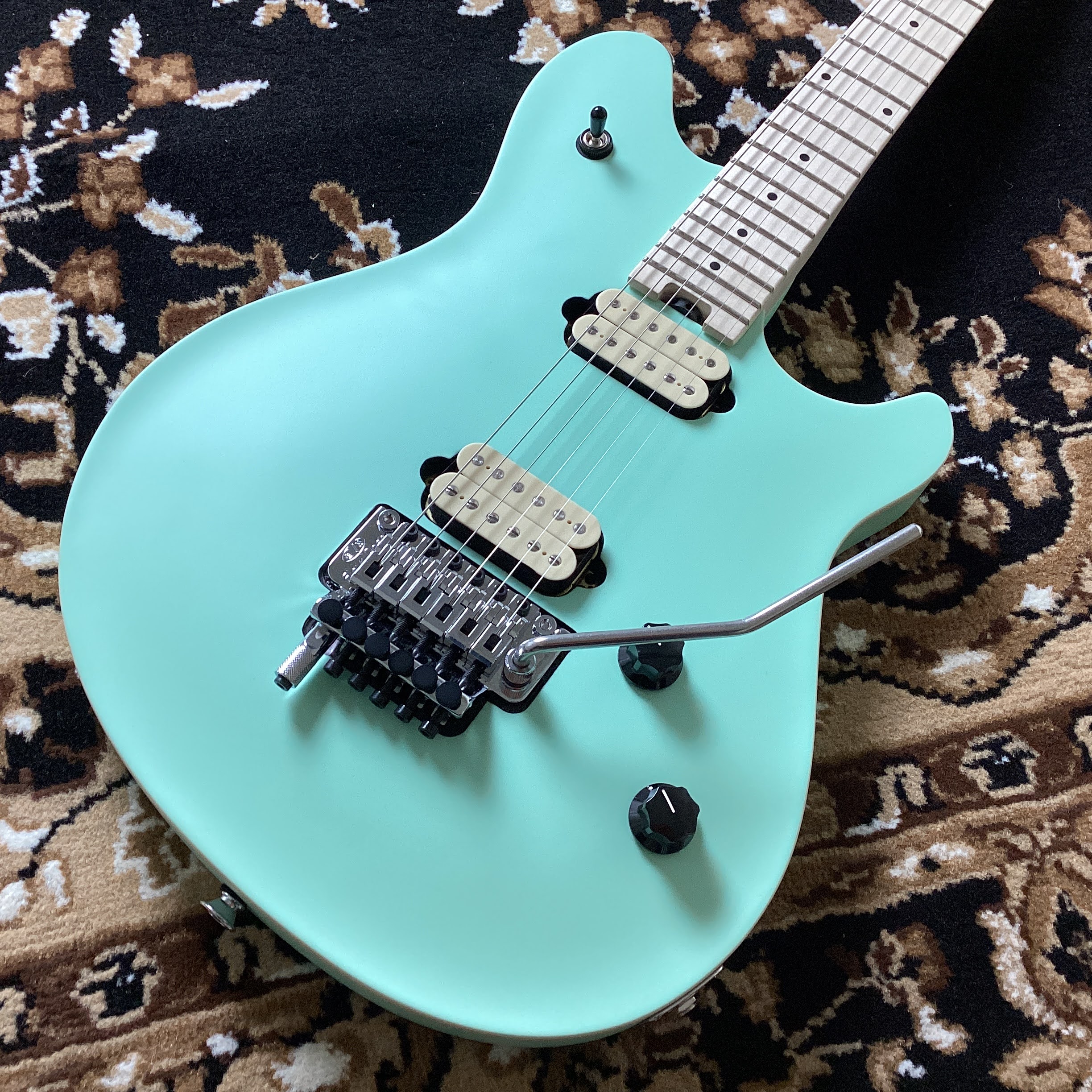 EVHWolfgang Special Maple Fingerboard Satin Surf Green