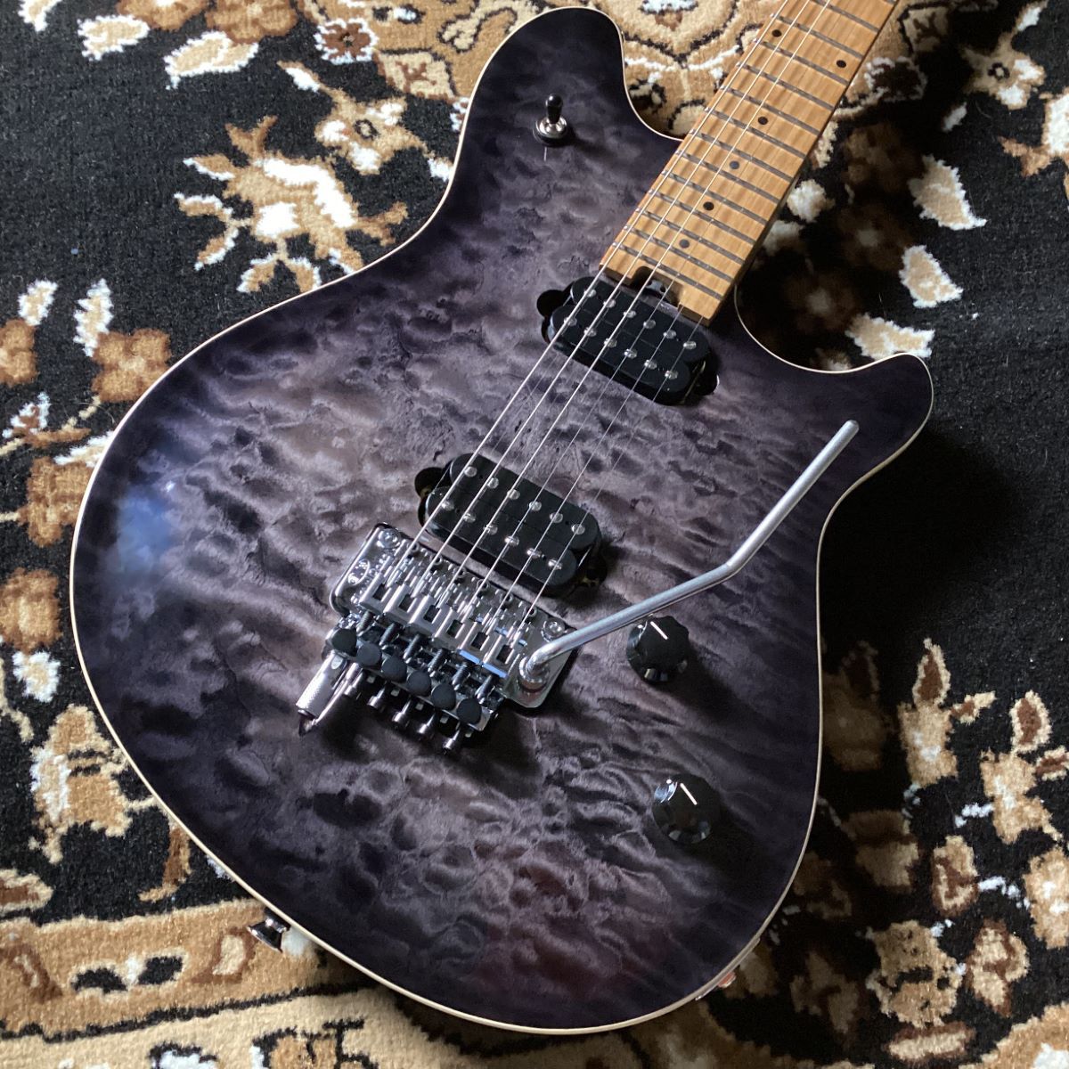 EVHWolfgang Special QM Baked Maple Fingerboard Charcoal Burst