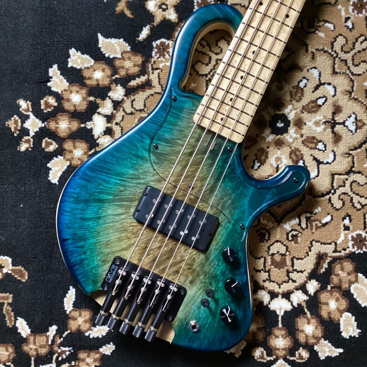 SaitiasLorentz 5st Burl Maple