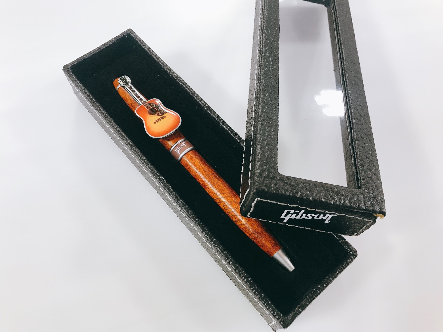 Gibsonファン必見！人気モデルのボールペン入荷しました！
