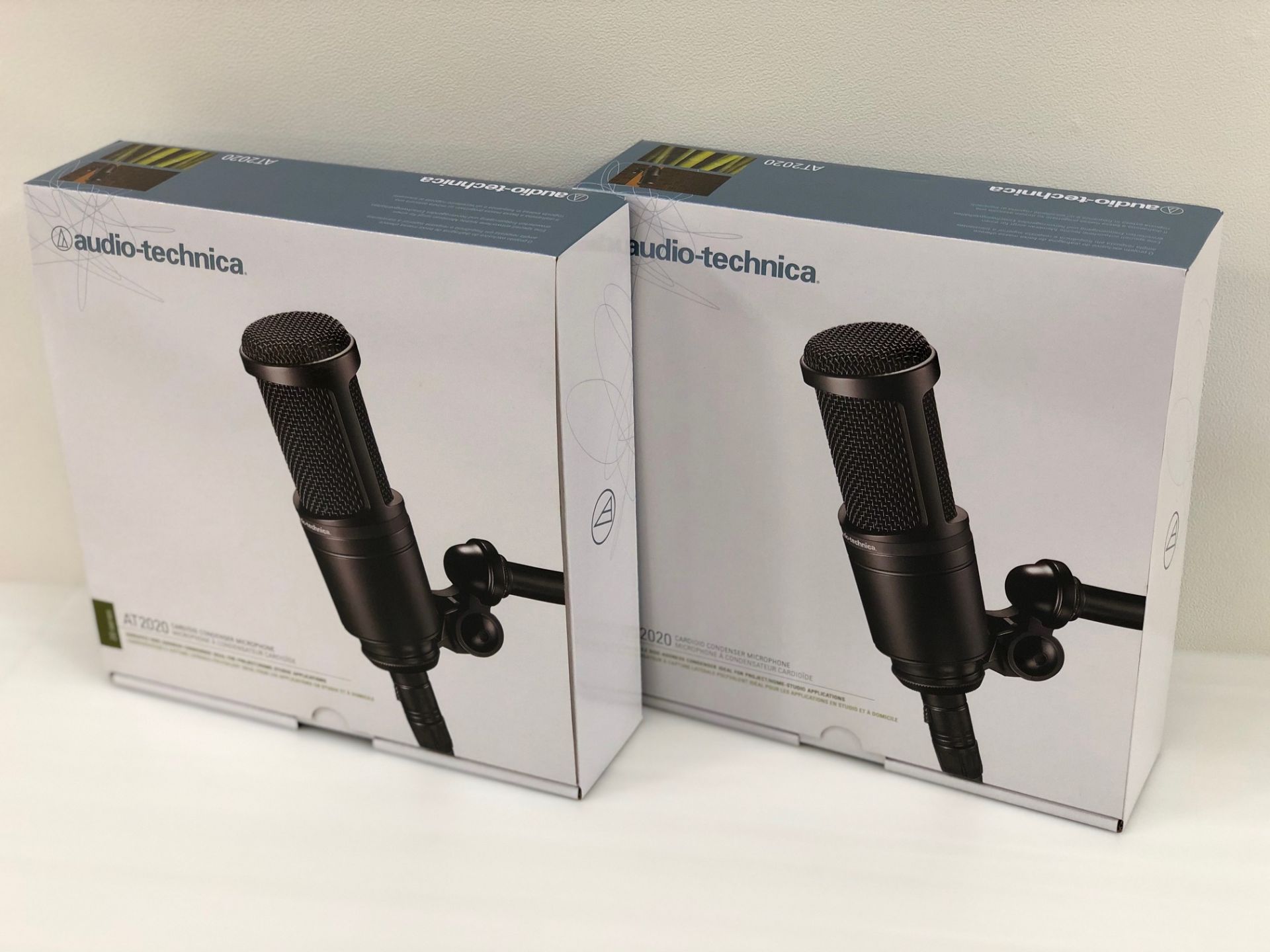 *約1ヶ月ぶりの入荷です **audio-technica　AT2020 |*メーカー|*品番|*販売価格(税込)|*付属品| |audio-technica|AT2020|[!￥10,780!]|専用スタンドマウント・マイクポーチ・変換ネジ| ・確かなスタジオクオリティを実現したハイコストパフォー […]