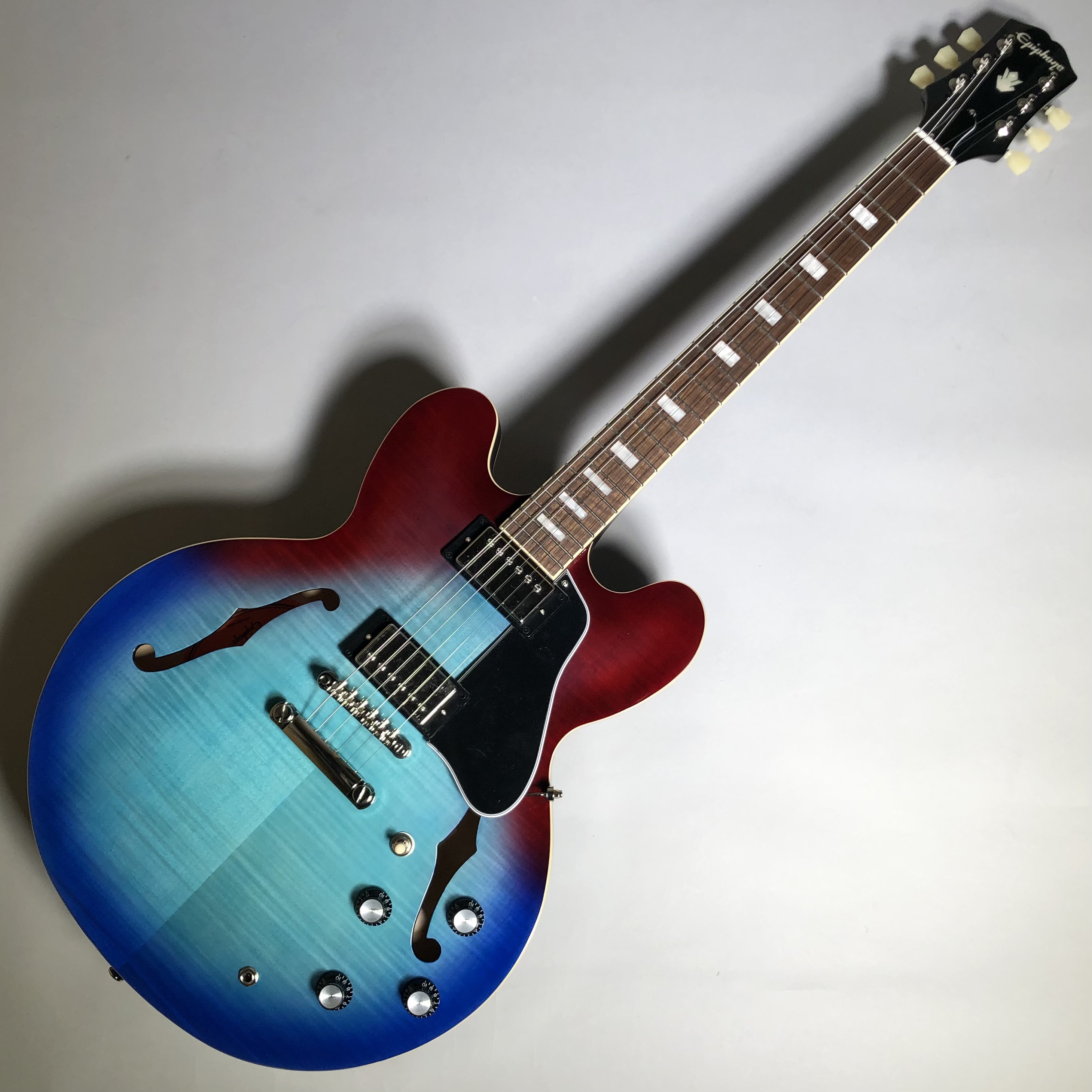 EpiphoneES-335 Figured Blueberry Burst