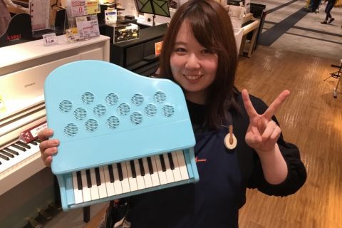 スタッフ写真 ピアノ/弦楽器/キーボード 中嶋(ピアノアドバイザー)