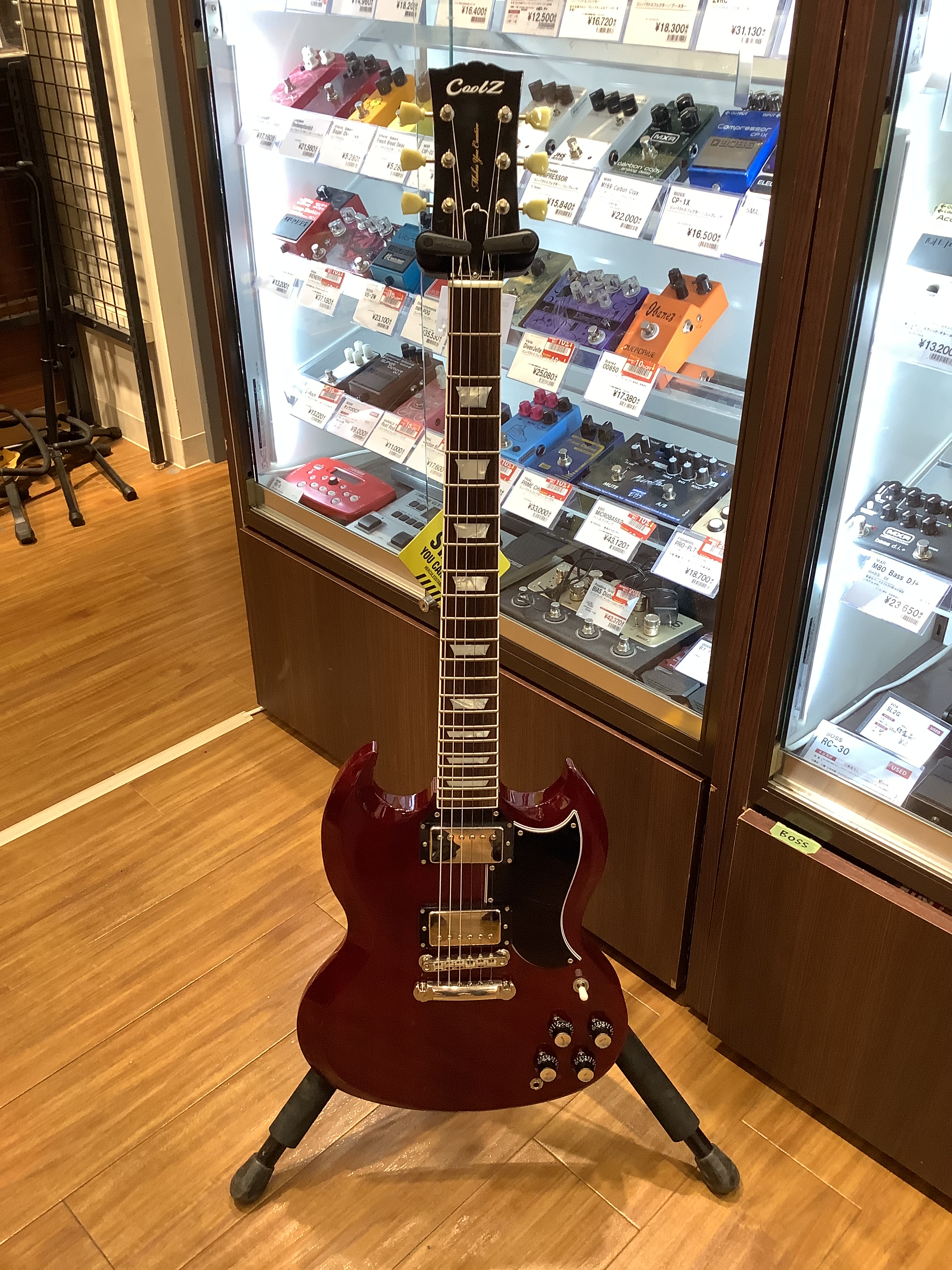 中古エレキギターCoolz ZST-10