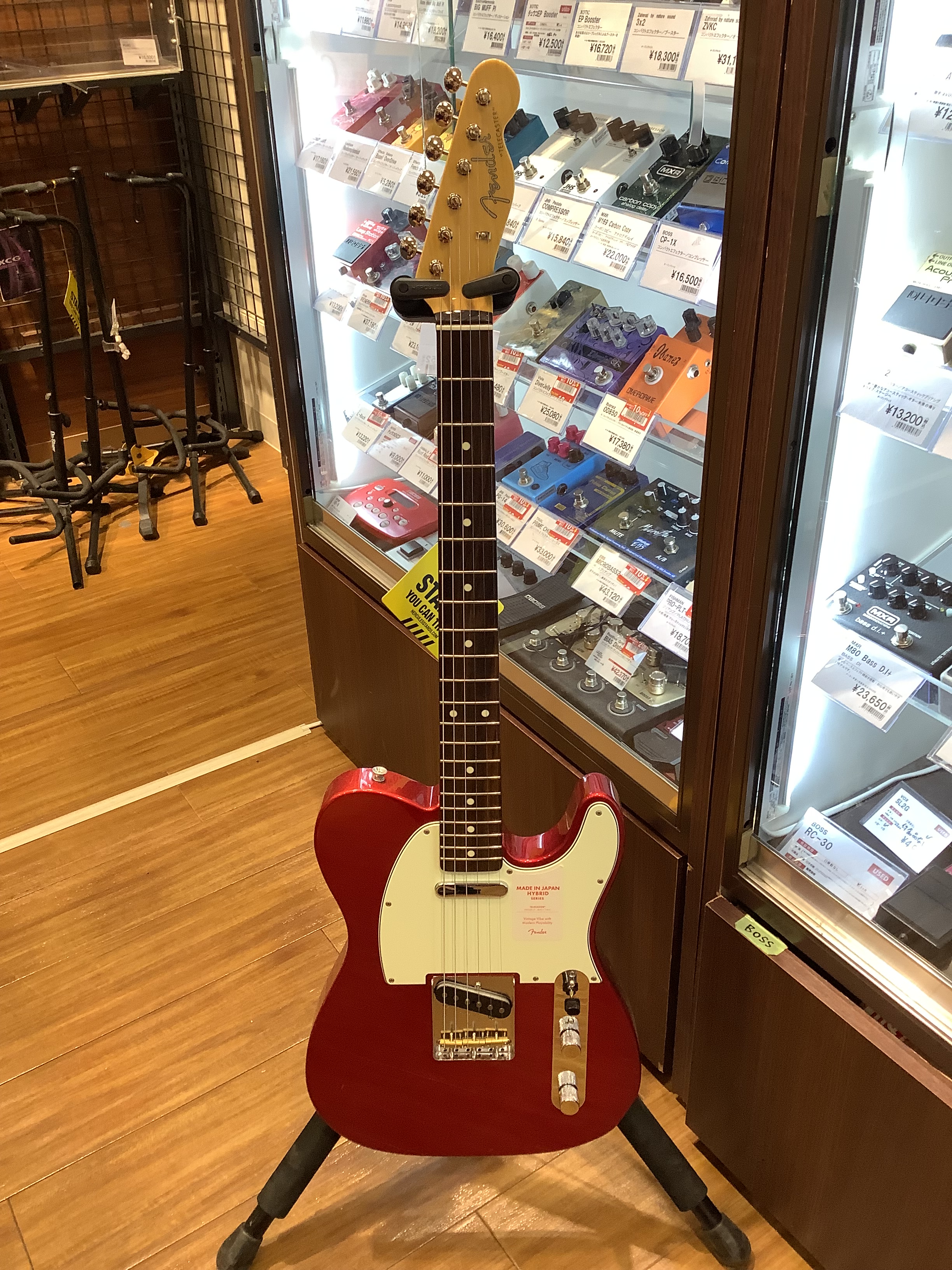 中古エレキギターFender　Hybrid60’sTelecaster