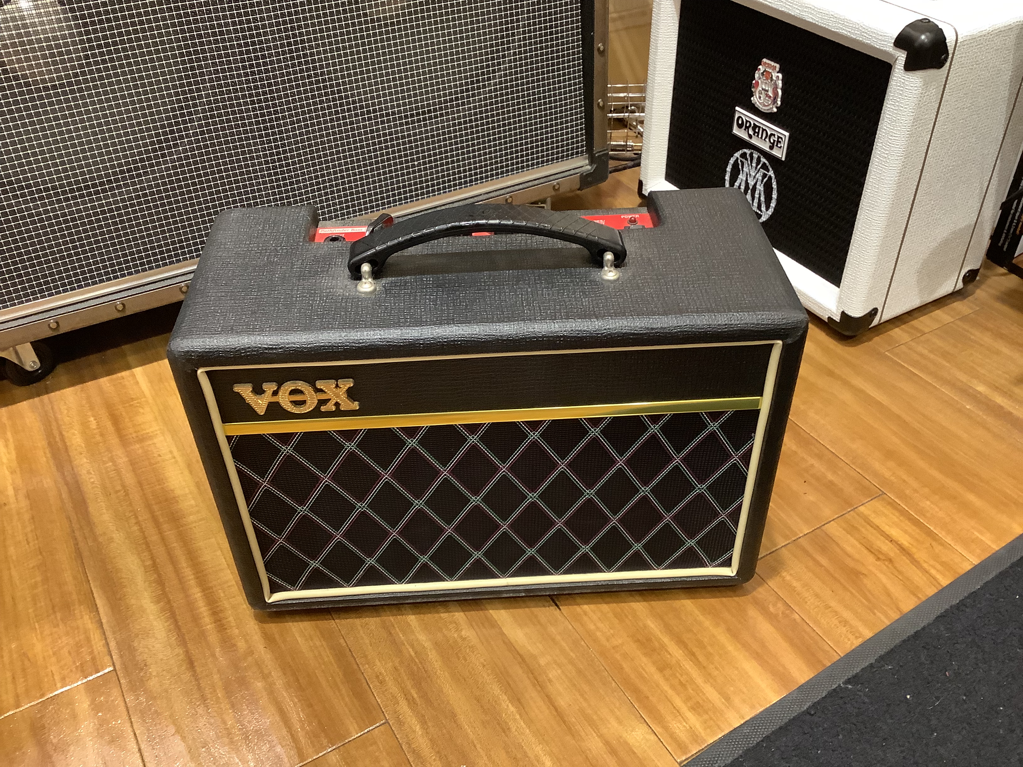 ベースアンプVOX Pathfinder10Bass