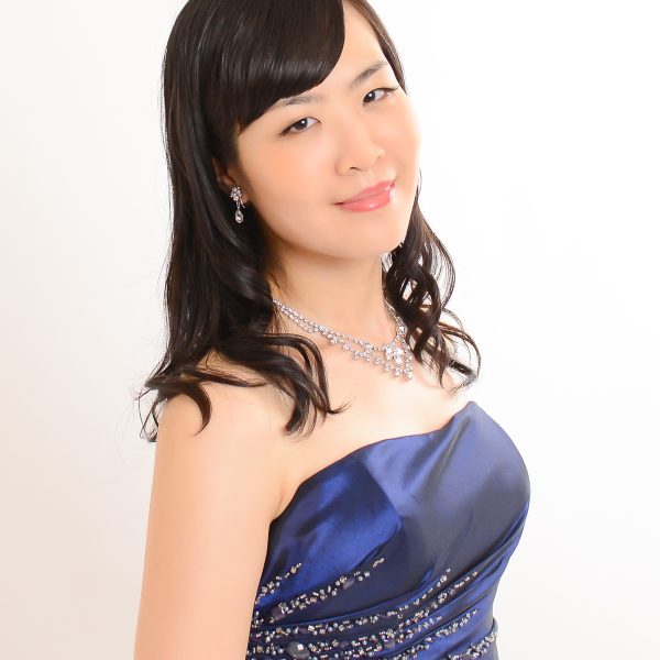 水・木曜日担当：尹　紗梨