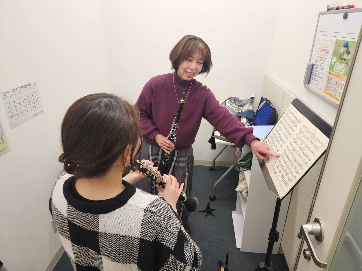 「昔吹いていたクラリネット、もう一度吹きたいけれど…」そんな想いをお持ちの皆様へ！平日のお昼にゆったり学べる体験会を企画しました。 「いきなり毎週通うのは少し大変かも」という方もご安心ください。今回募集する枠のうち、14:00までの時間帯は「月2回コース」が適用可能です！ CONTENTS【体験レッ [&hellip;]