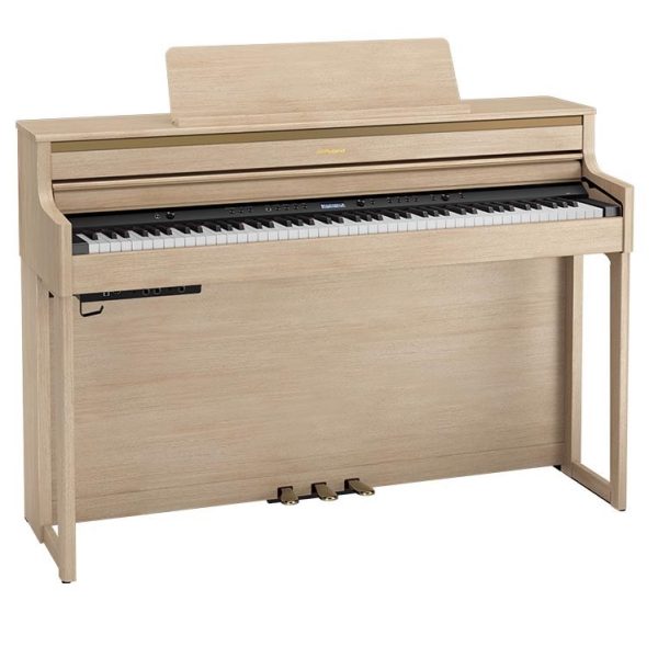 【HP704】￥203,500<br />
立体的なグランドピアノの音場空間を作り出すローランド独自のスピーカー・システム搭載。<br />
ハイブリット鍵盤でレッスン用としてもオススメ<br />
<br />
<br />
★キャンペーンプレゼント★<br />
【電子ピアノ用ヘッドホン+五線ノート+お手入れグッズ】
