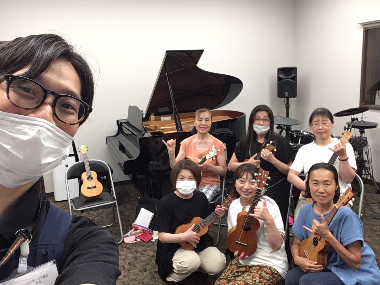 7/11（火）に記念すべき第一回目となるウクレレサークル「Takelele」を開催しました。 CONTENTS実施内容カイマナヒラ　合奏イメージ（他店開催分）今後も開催いたします実施内容 ※実施中の写真撮影が出来ておらず掲載しておりません。ご了承くださいませ。 経験者の方もいらっしゃればほとんど初め […]