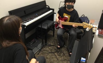 ららぽーと門真店【小学校高学年から大人の方まで通えるエレキベース教室】秋山 ひろき(火曜日) ～インタビューをしてみた！～