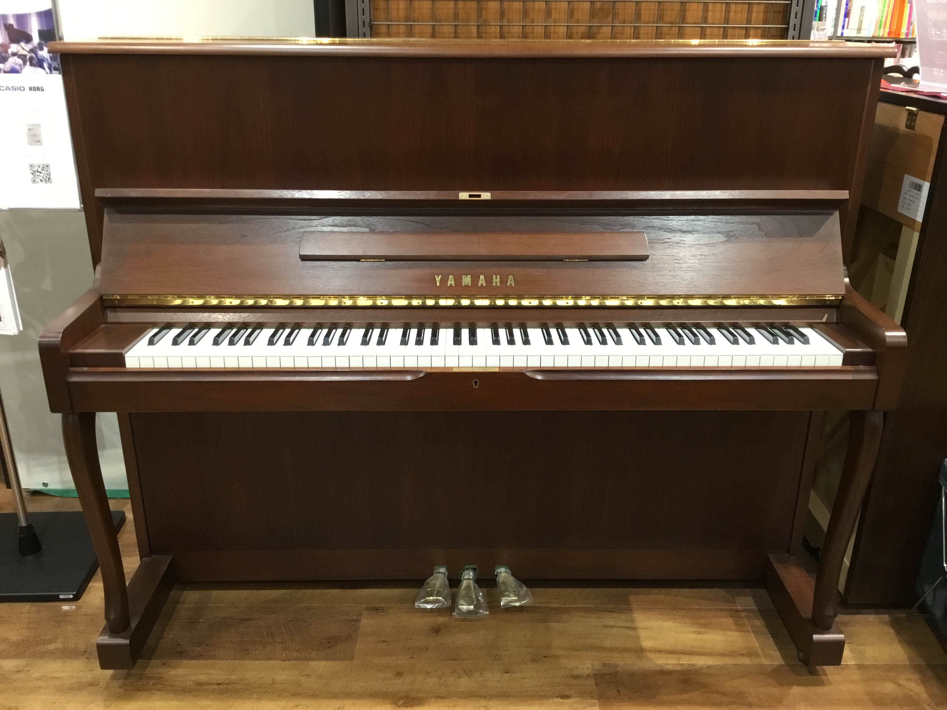 YAMAHA中古アップライトピアノW110BW