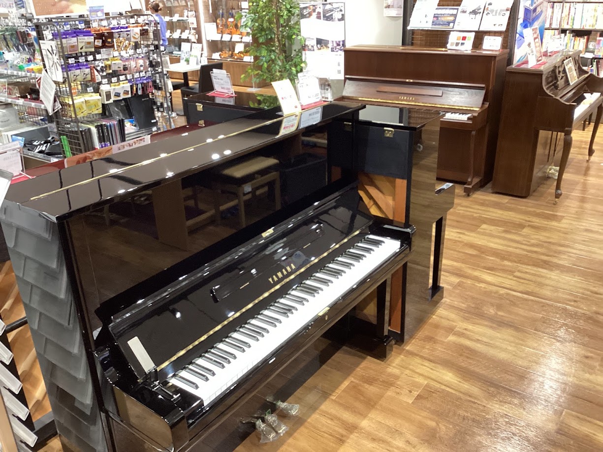 KAWAI／中古／カワイ ピアノ Si16 #2647950／中古／アップライトピアノ／木目ピアノ／コンパクトサイズ／・初回調律無料・サービス付属品6点セット  : si16-2647950 : ピアノパワーセンター - 通販 - Yahoo!ショッピング