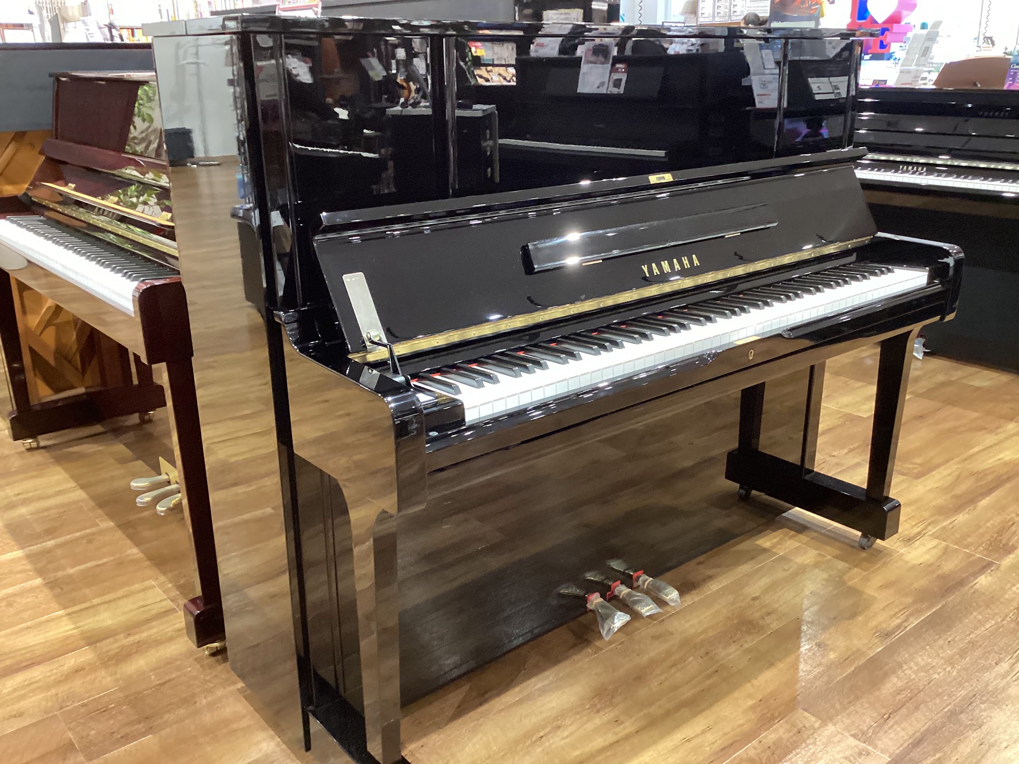 ヤマハ中古ピアノUX-1
