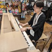 【イベントレポート】8/18(日)ピアノインストラクターによる店頭コンサート「YAMA HOUSE」を開催しました