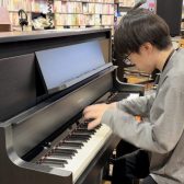 【店頭デモ演奏】2/23(日)ピアノインストラクター山家による店頭コンサート「YAMA HOUSE」を行います！