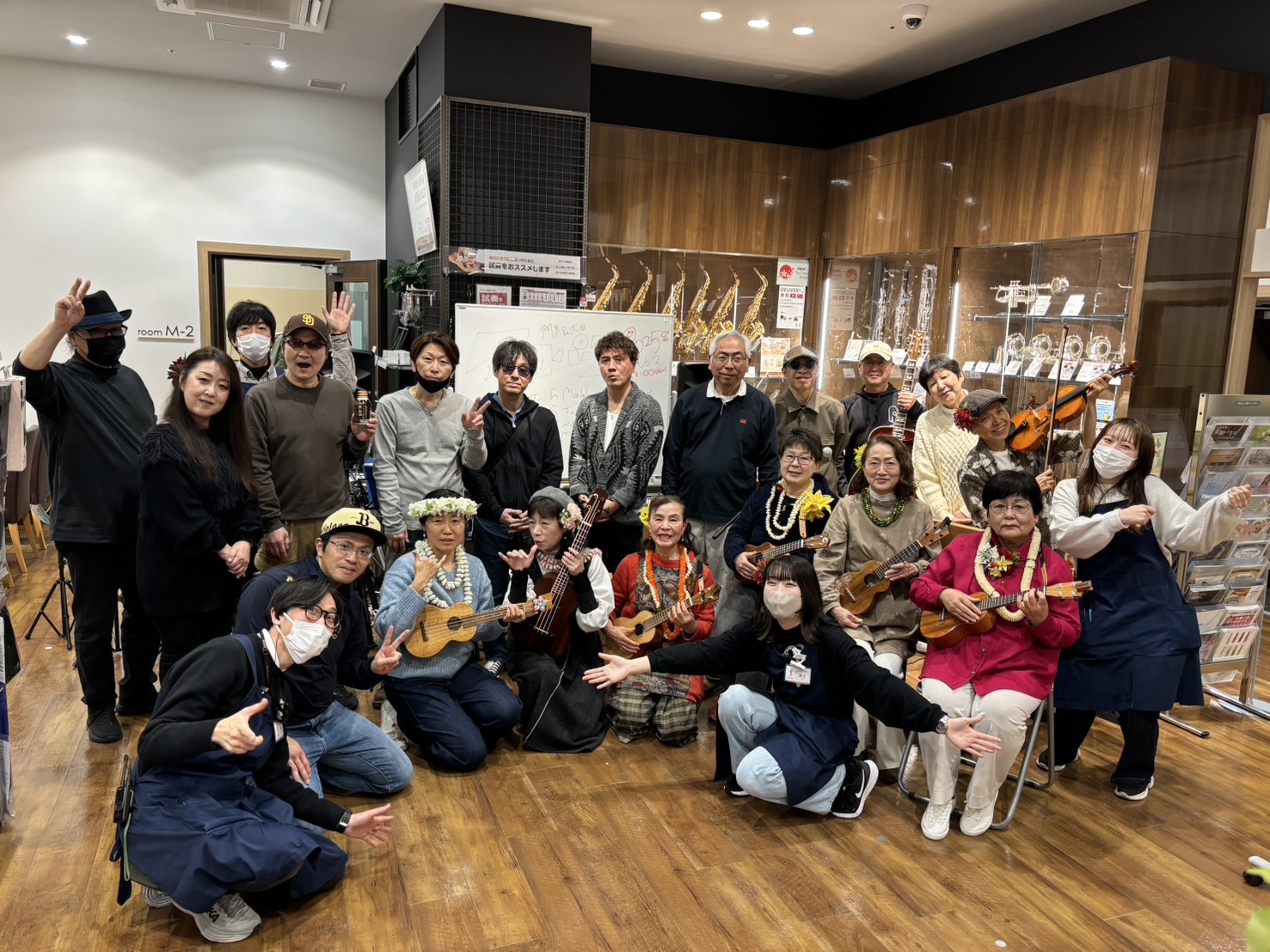 先日2月16日、2025年2回目のアコパラを開催いたしました～！ CONTENTSそもそもアコパラって・・・なんだ？？第2回門真店ライブレポート1.ホライゾン・ケン2.オト3.山本タカヒロ4.Le☆gen5.Mizolele6.チムニー7.やまちゃん8.Marcy9.谷口久代10.TOM TOM11 […]