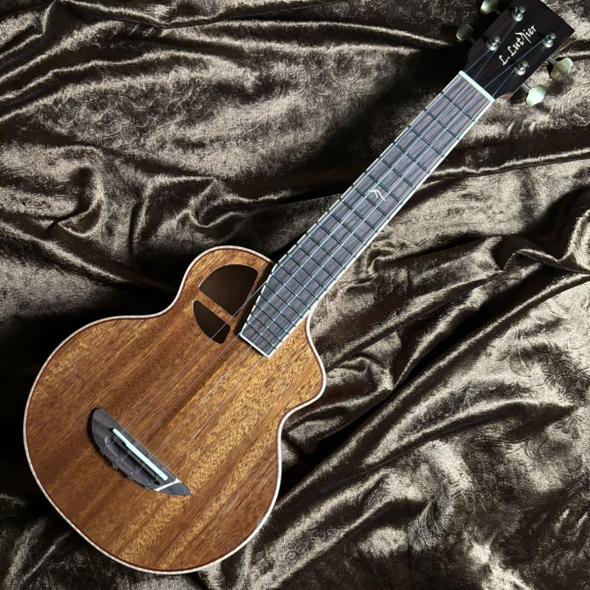 L.LuthierLe mini Maho/LN NAT