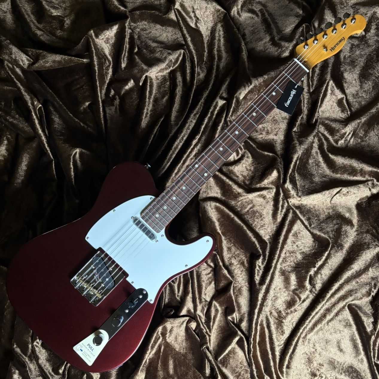 HISTORYHTL-Performance Bordeaux Red
