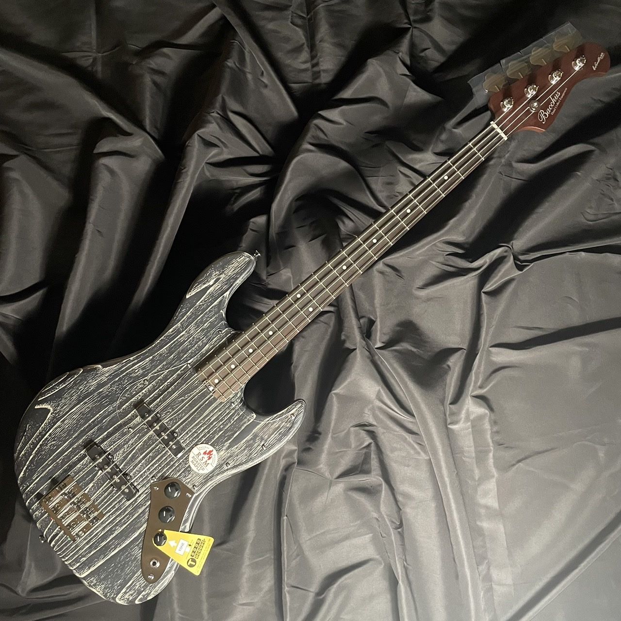 BacchusSWL4-ASH RSM Black & White