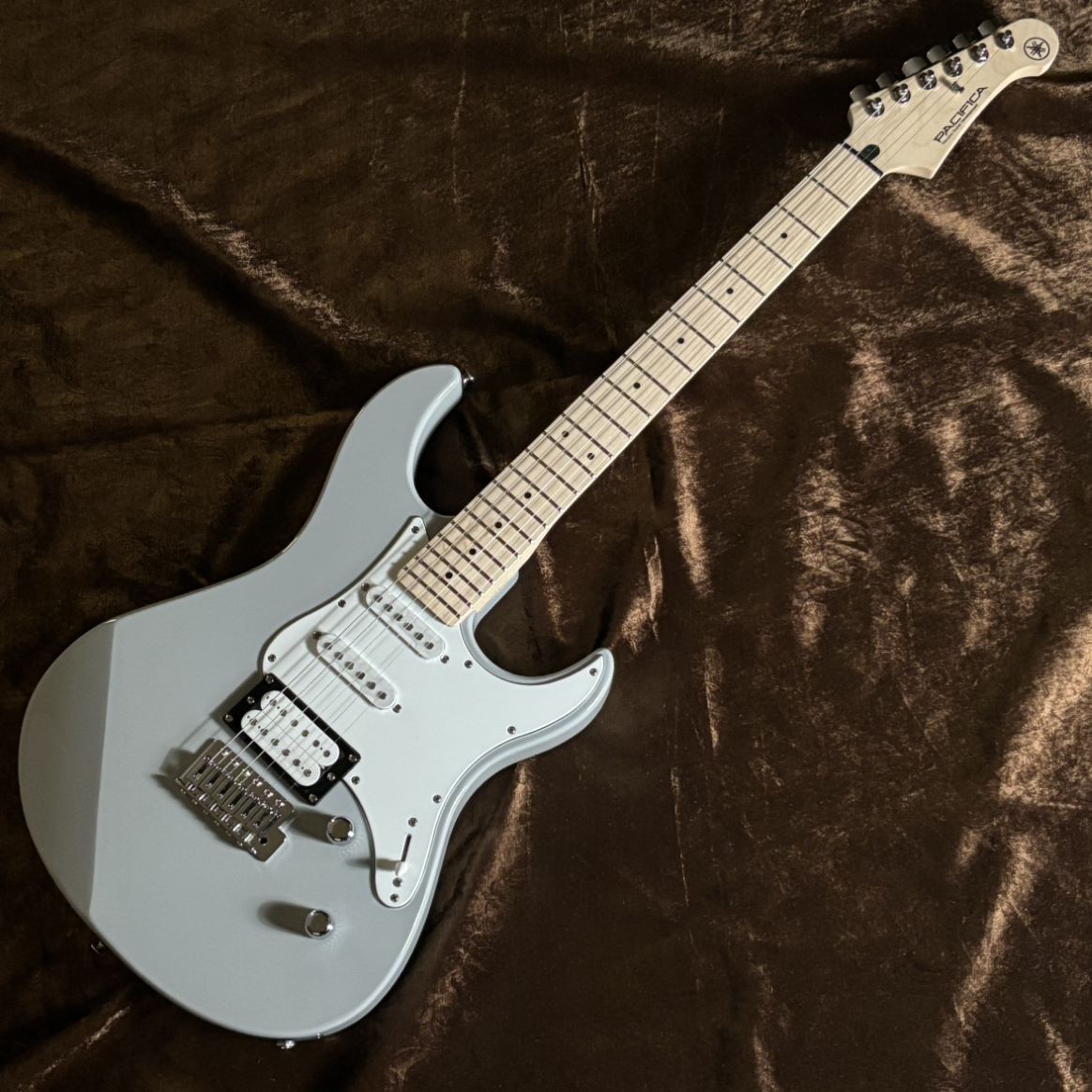 YAMAHAPACIFICA112VM GRY