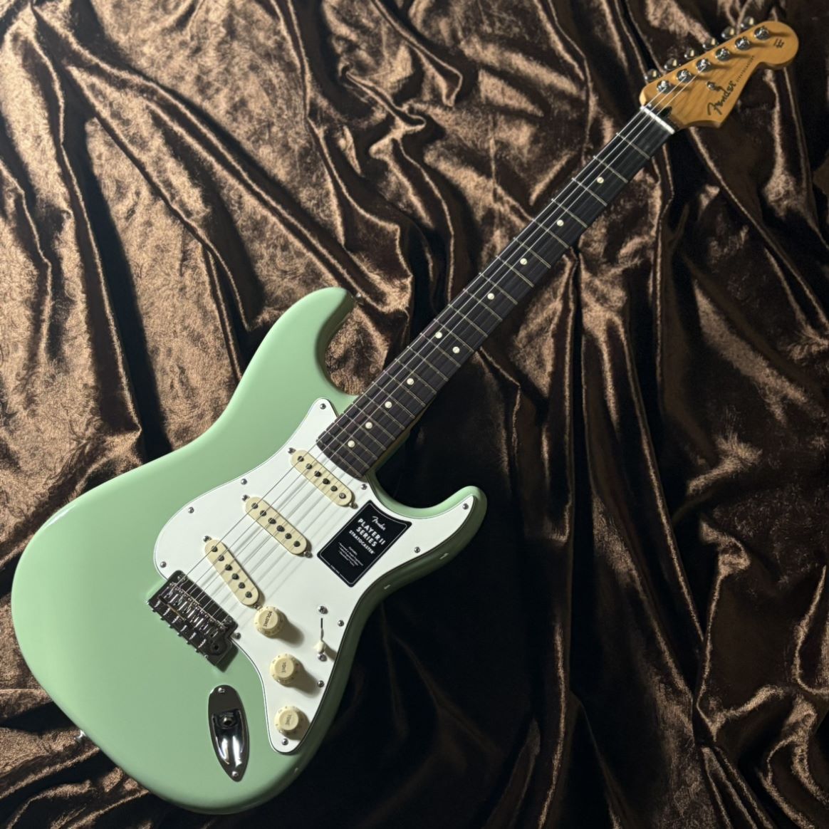 FenderPLAYER II Stratocaster Rosewood Birch Green