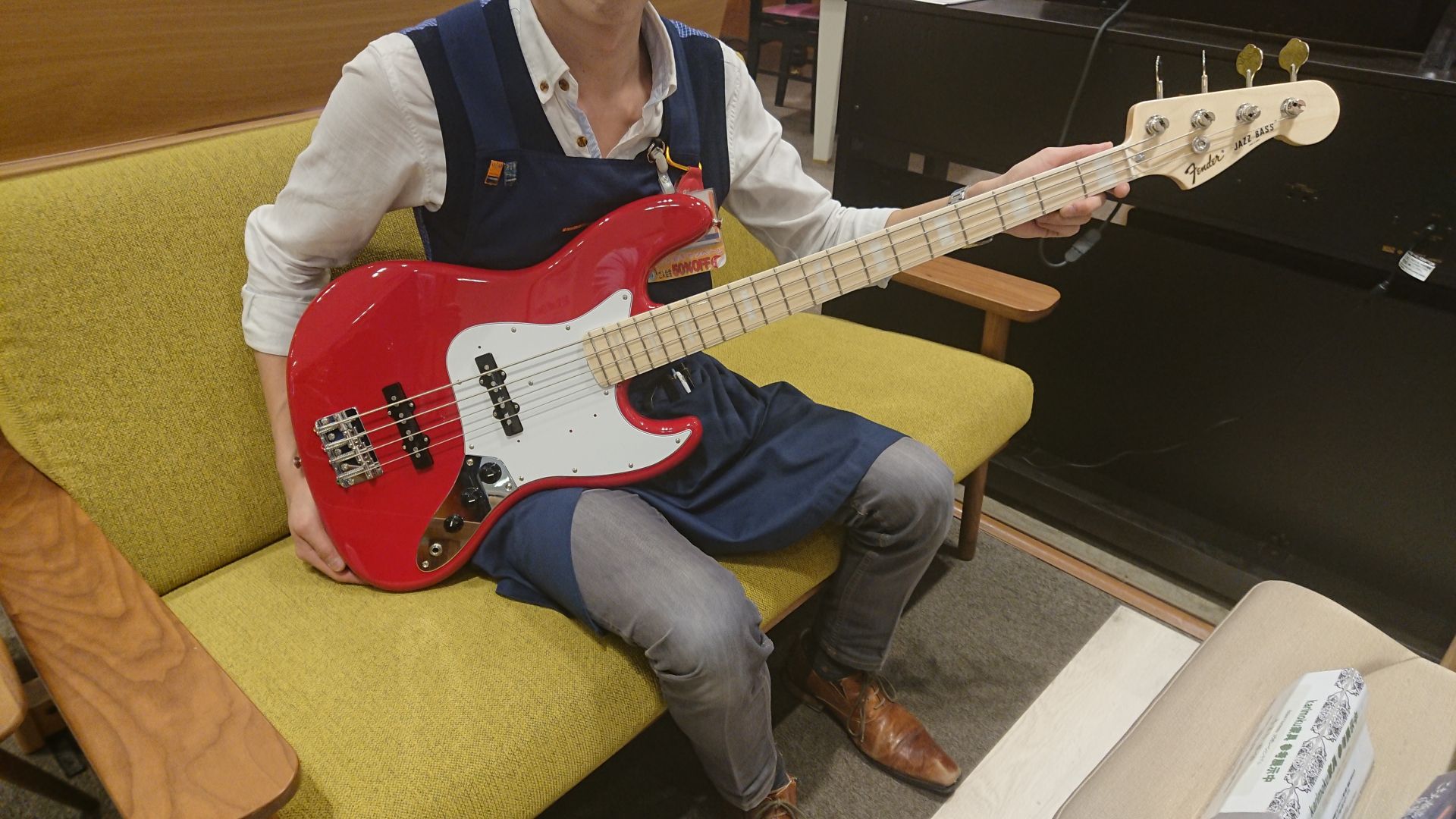 MADE IN JAPAN TRADITIONAL 70S JAZZ BASS®	