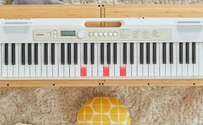 【キーボード】CASIO LK-325/光ナビゲーション店頭展示中です♪