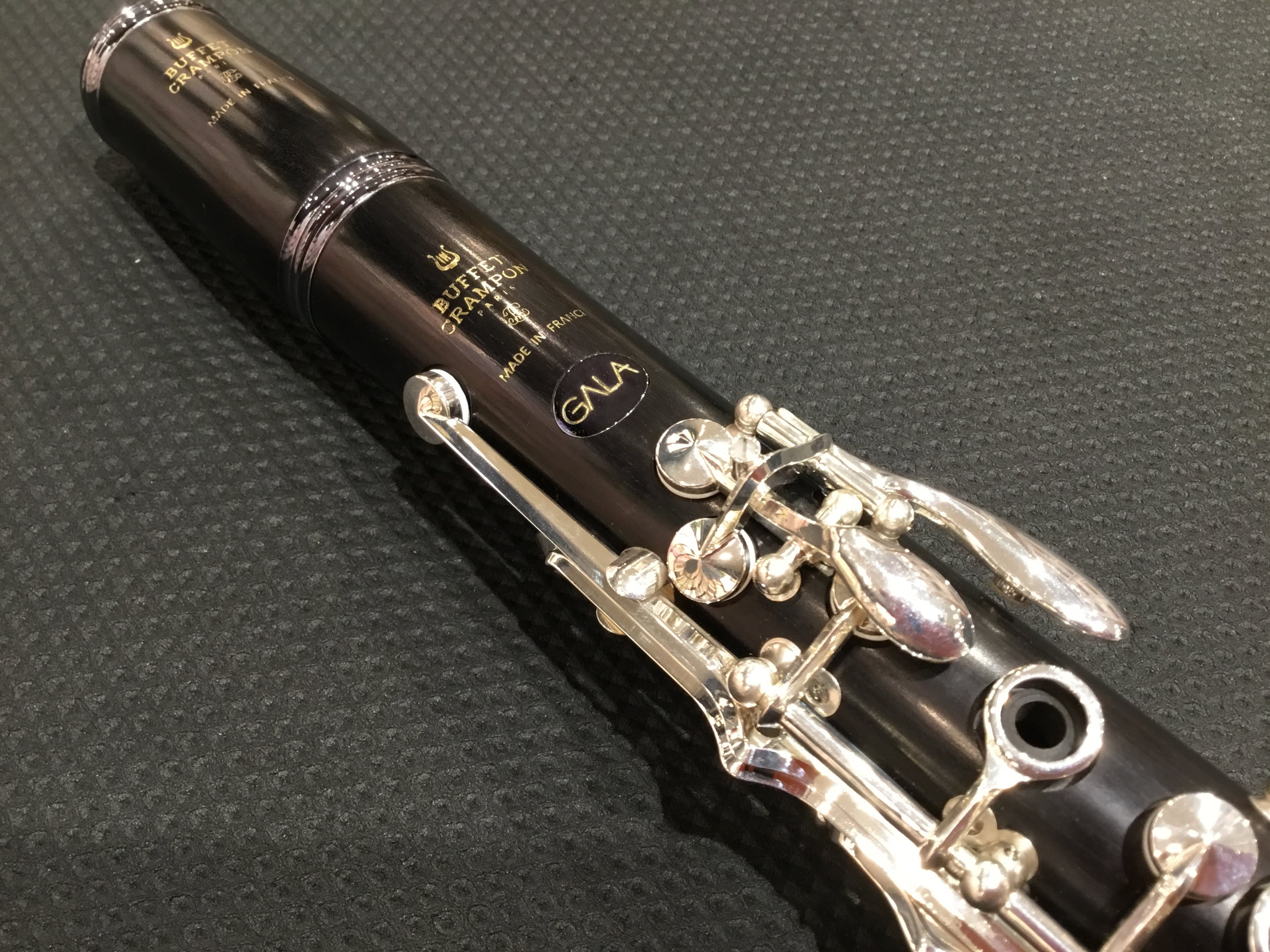 CONTENTS2020年に新発売された「GALA（ガラ）」が入荷しました！「GALA（ガラ）」は一体何者…？「GALA」のオススメポイント！当店クラリネット吹きの感想…ららぽーと堺店の管楽器ラインナップはこちら！お問い合わせ2020年に新発売された「GALA（ガラ）」が入荷しました！ 「GALA（ […]