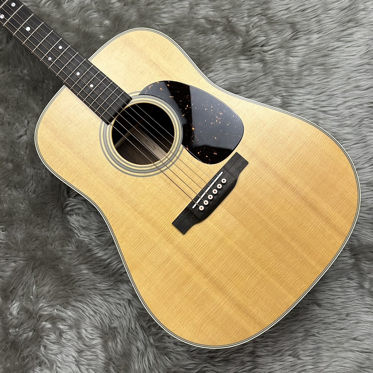 MartinD-28 Satin
