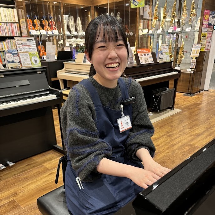 ピアノ担当・ピアノアドバイザー平野(ひらの)