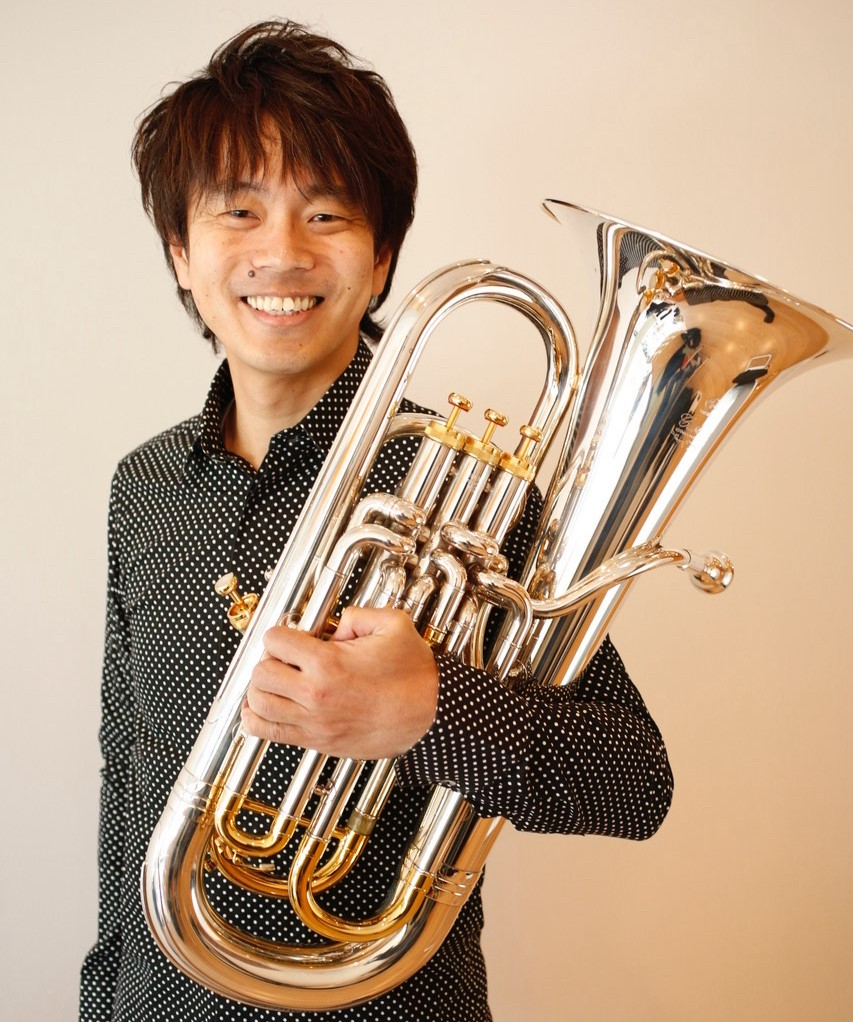 Kume Hiroshi久米 博