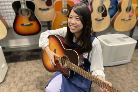 スタッフ写真 ピアノ・音楽教室担当 小笠原
